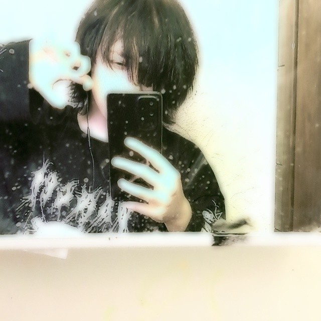 BandLab profile picture for @desecrate