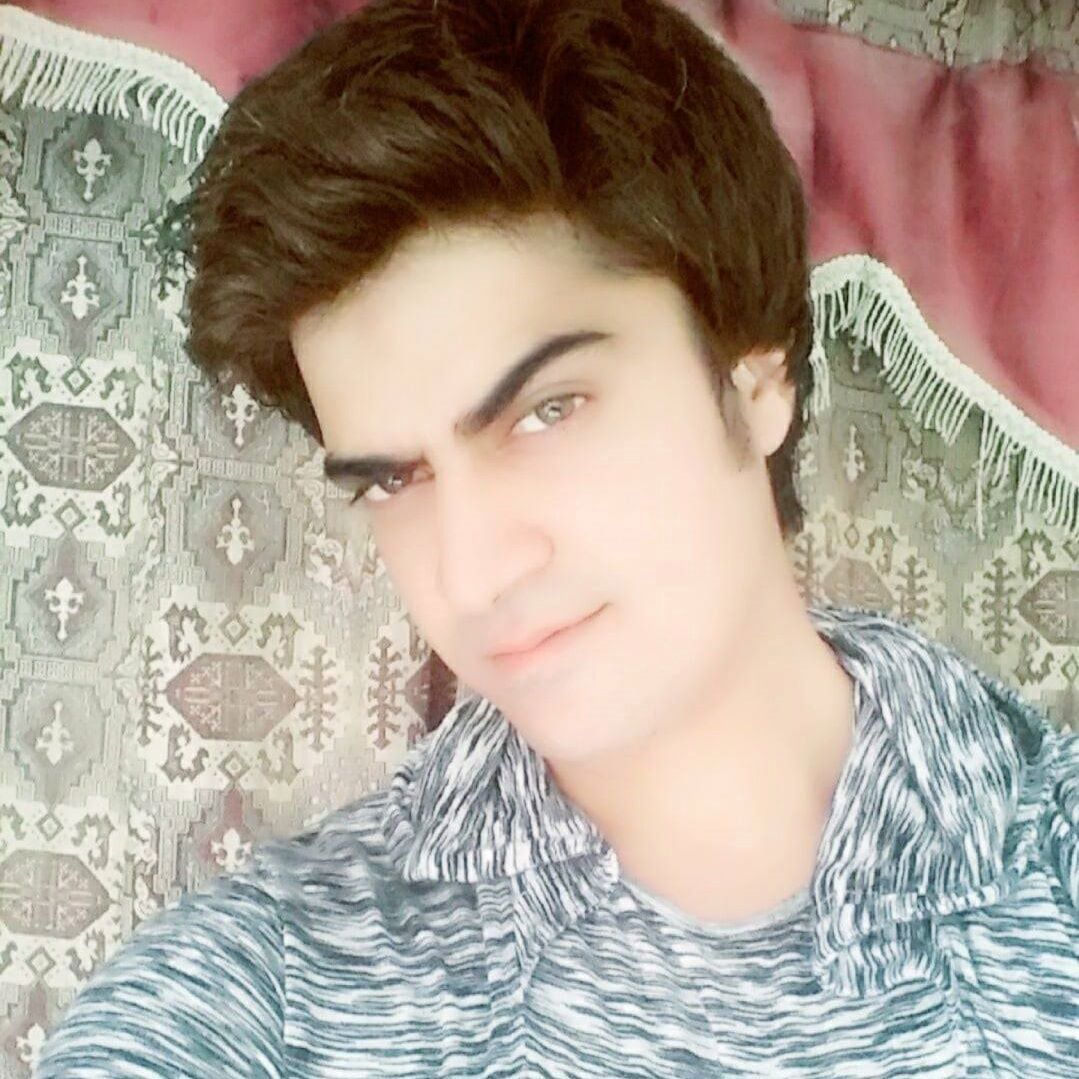 BandLab profile picture for @karachi