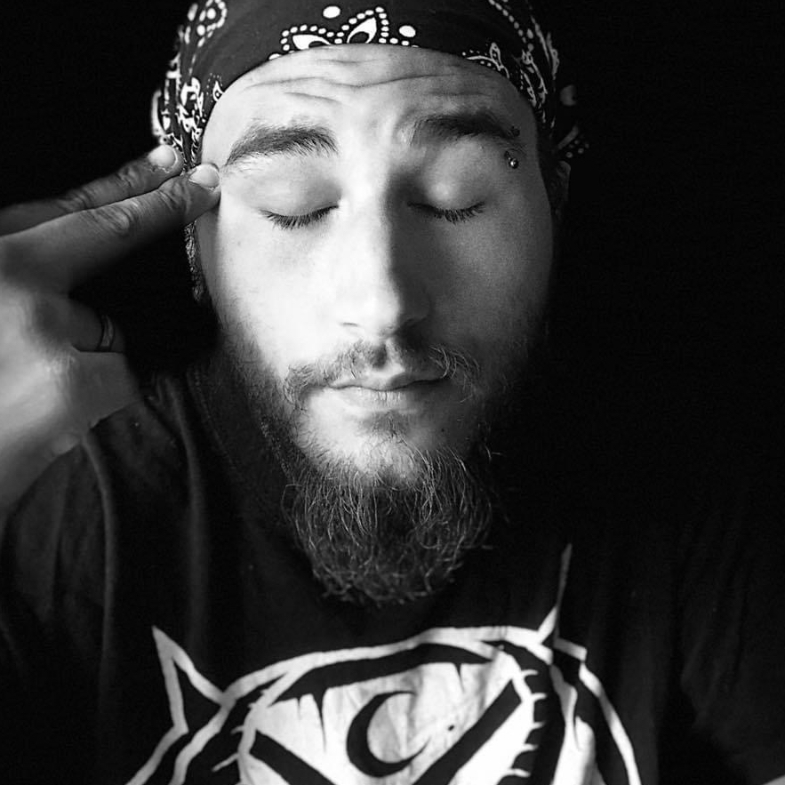 BandLab profile picture for @orphan