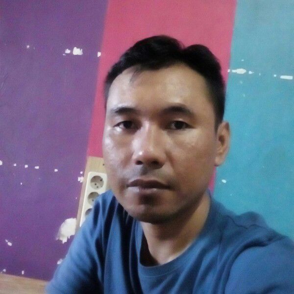 BandLab profile picture for @wahyudin