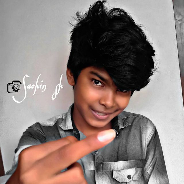 BandLab profile picture for @modeling